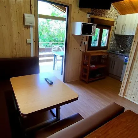 Ria De Arosa 1 مكان تخييم