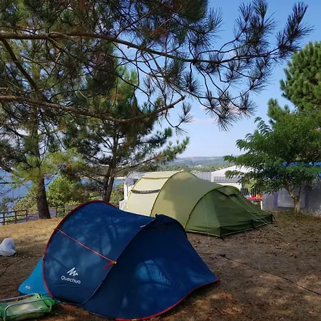 مكان تخييم Ria De Arosa 1